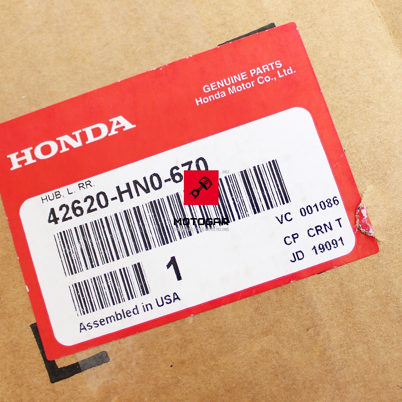42620HN0670 Piasta koła tylnego Honda FOREMAN RANCHER 350 400 450 etykieta
